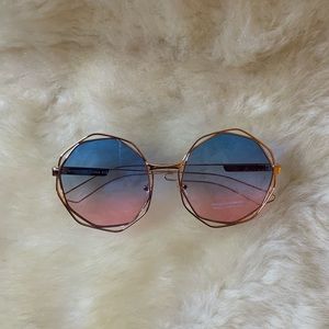 Super cute sunnies!